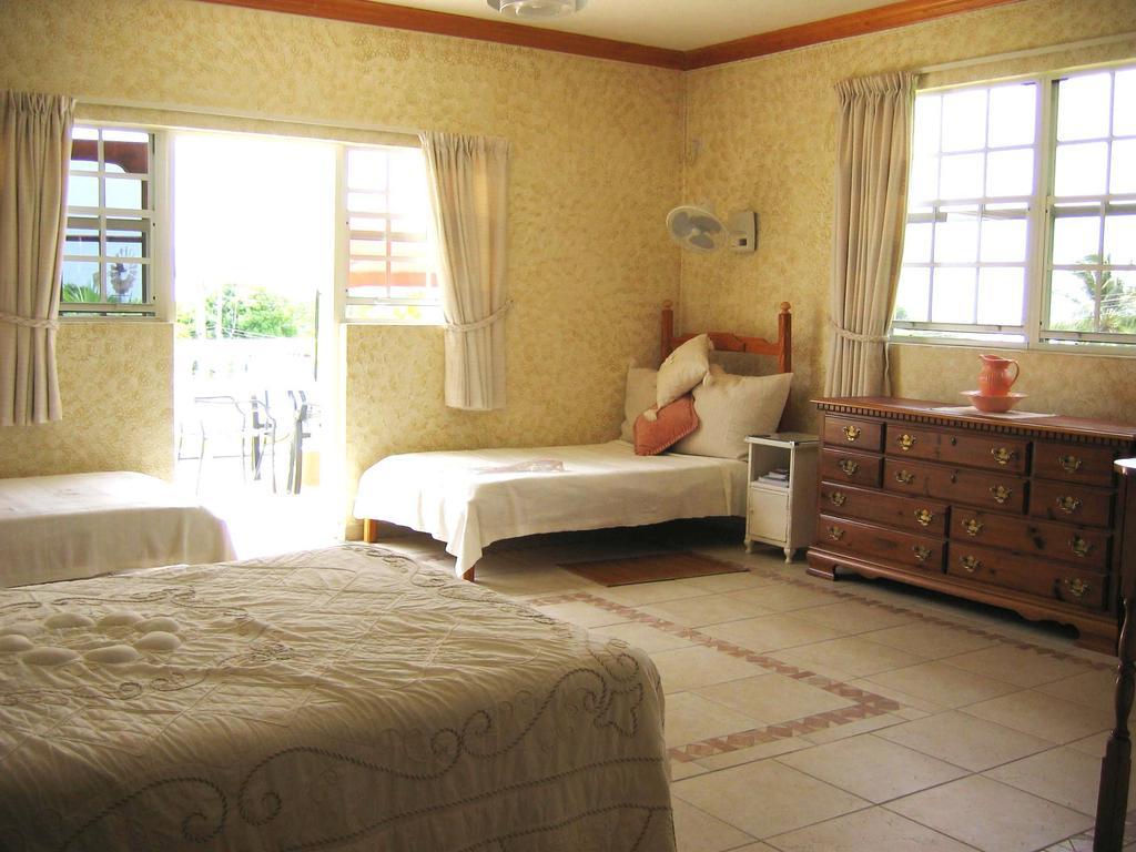 Palm Paradise Guest House And Apartments BARBADOS Ruang foto